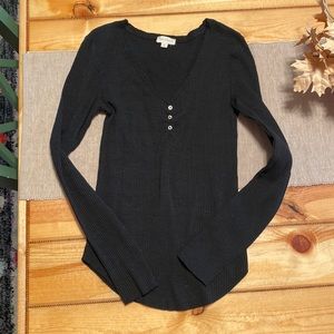 Black Hem & Thread top